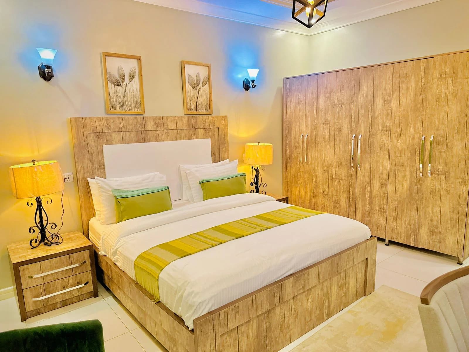 Presidential Suite image 2